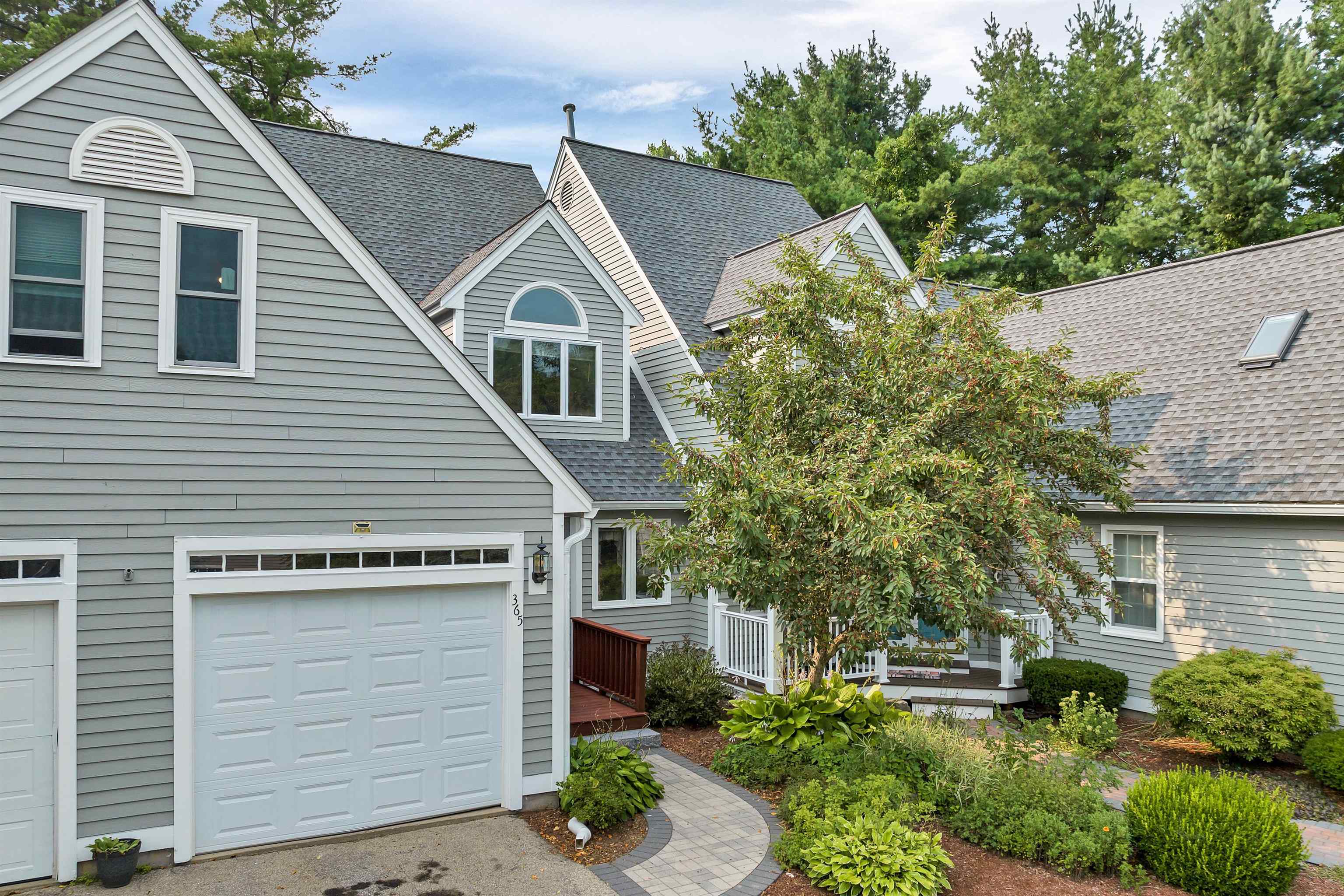 365 Winding Pond Road Londonderry, NH 03053 - Photo 1 of 40