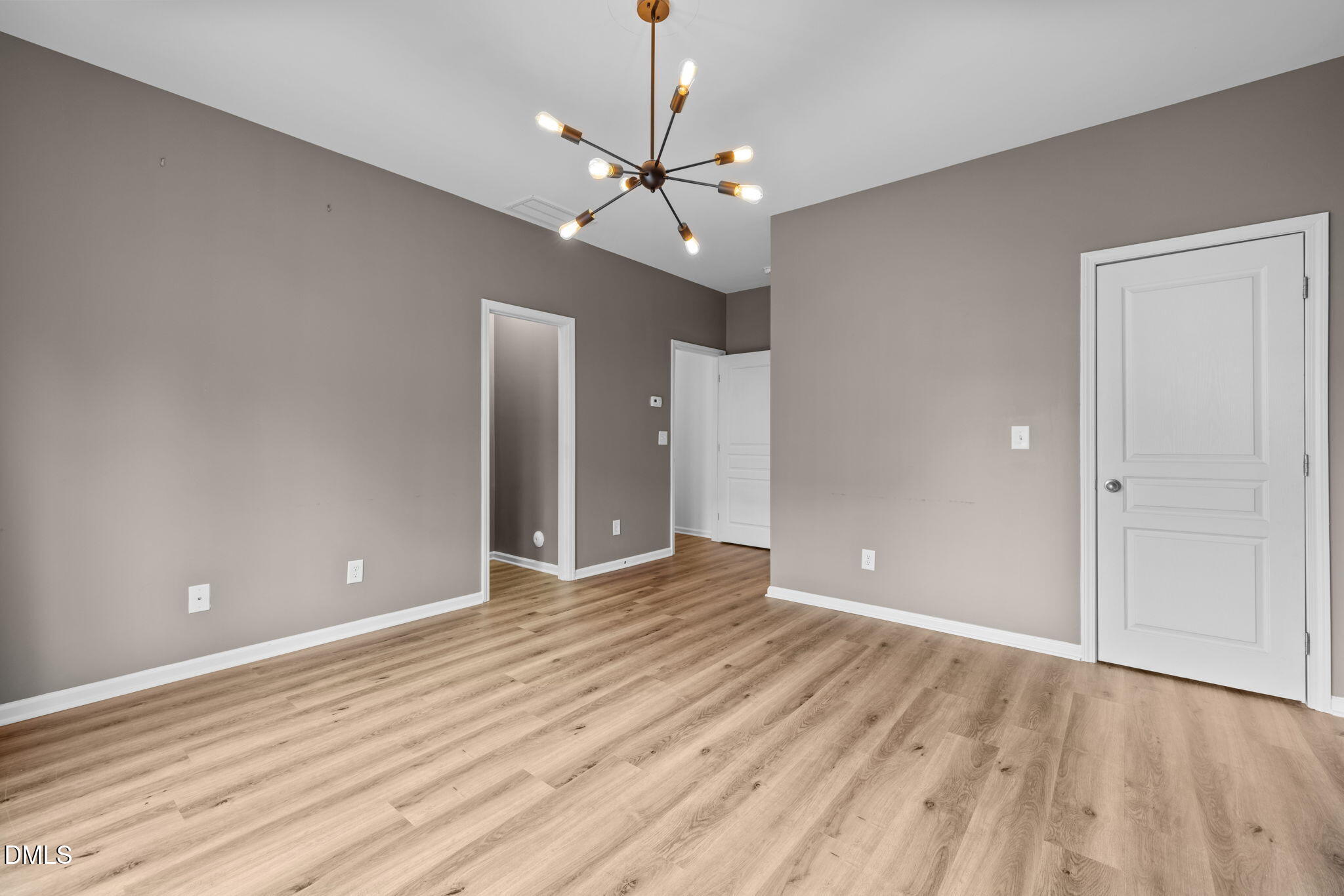 10122 Glen Autumn Road Raleigh, NC 27617 - Photo 22 of 32 26-web-or-mls-5Z8A9687