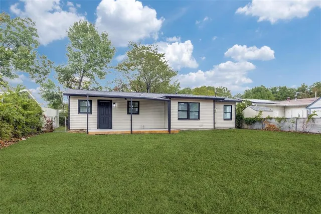 $2,040 | 2314 Bluffton Drive, Dallas, TX 75228