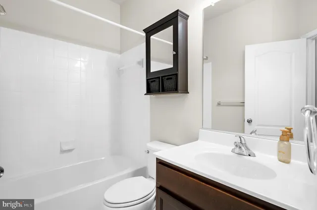 $550,000 | 614 South Cherry Grove Avenue, Annapolis, MD 21401