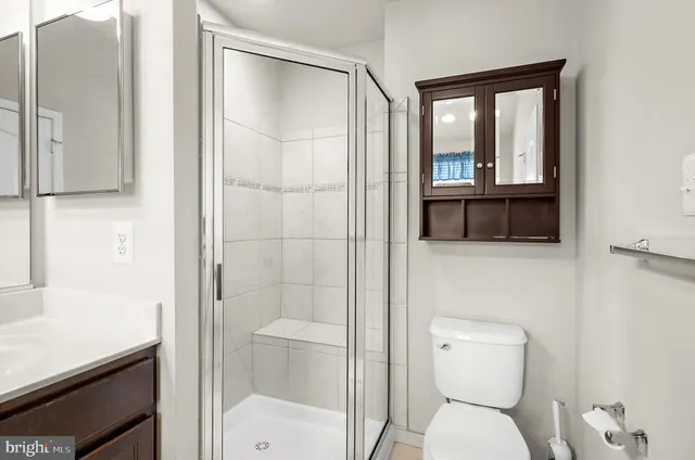 $550,000 | 614 South Cherry Grove Avenue, Annapolis, MD 21401