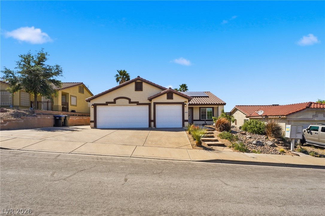 107 Mauve Street Henderson, NV 89012 - Photo 1 of 34