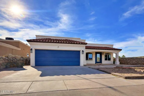 $218,950 | 900 Desert Sage Street, Anthony, TX 79821