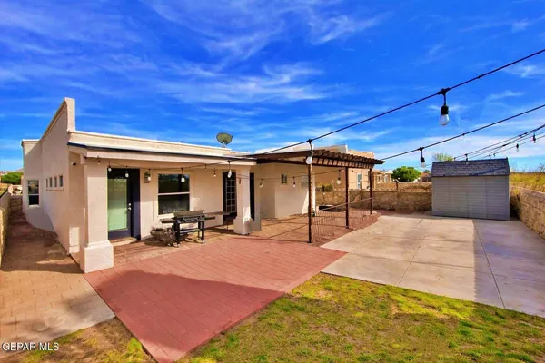 $218,950 | 900 Desert Sage Street, Anthony, TX 79821