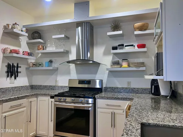 $218,950 | 900 Desert Sage Street, Anthony, TX 79821