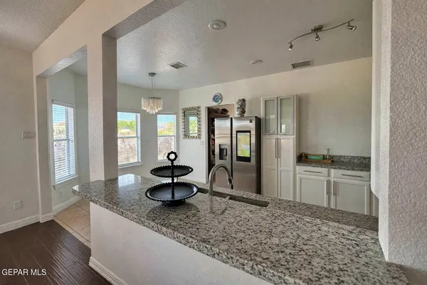 $218,950 | 900 Desert Sage Street, Anthony, TX 79821