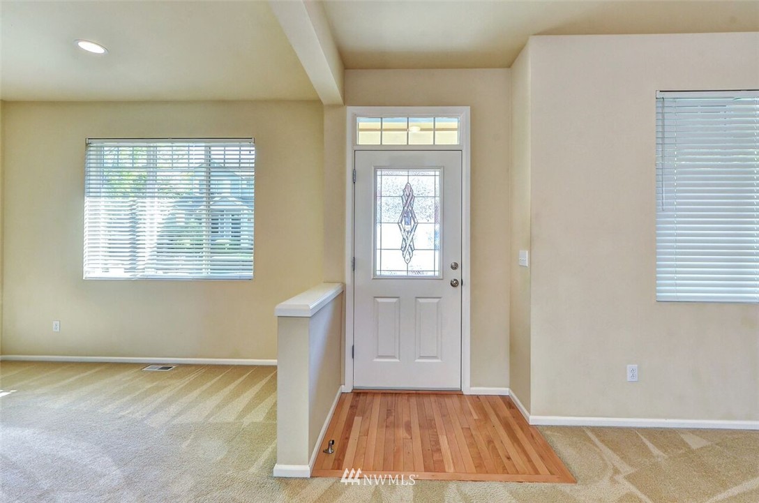 16139 167th Avenue Southeast Renton, WA 98058 - Photo 3 of 23 Gallery Image 3