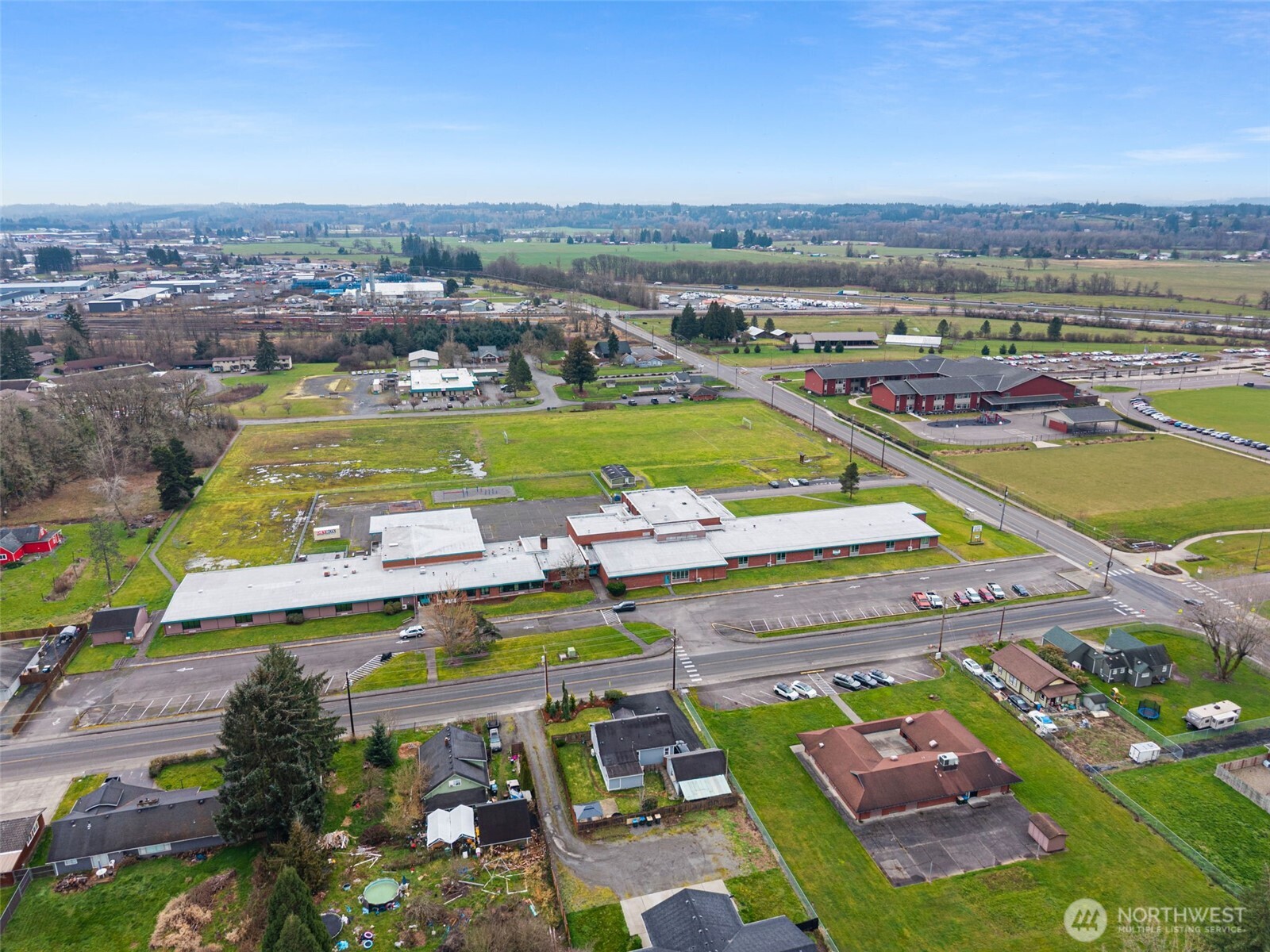 2046 Southwest Salsbury Avenue Chehalis, WA 98532 - Photo 7 of 36