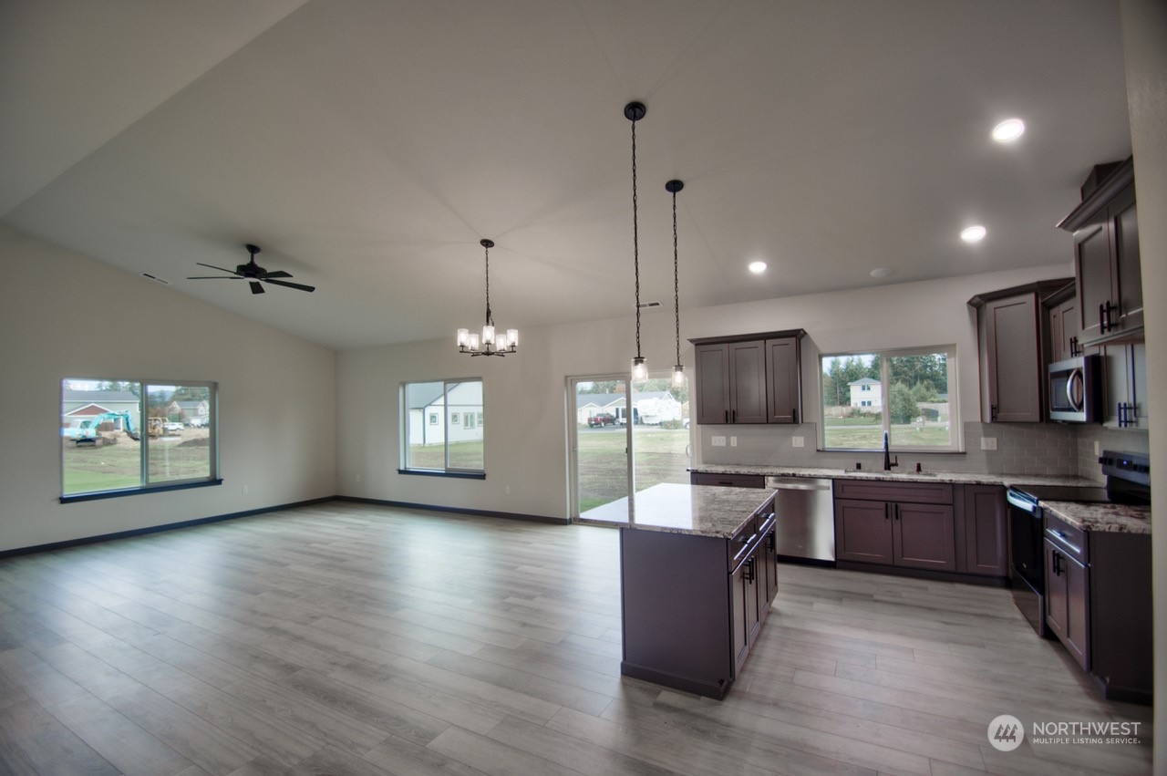 9232 179th Trail Southwest Rochester, WA 98579 - Photo 3 of 30