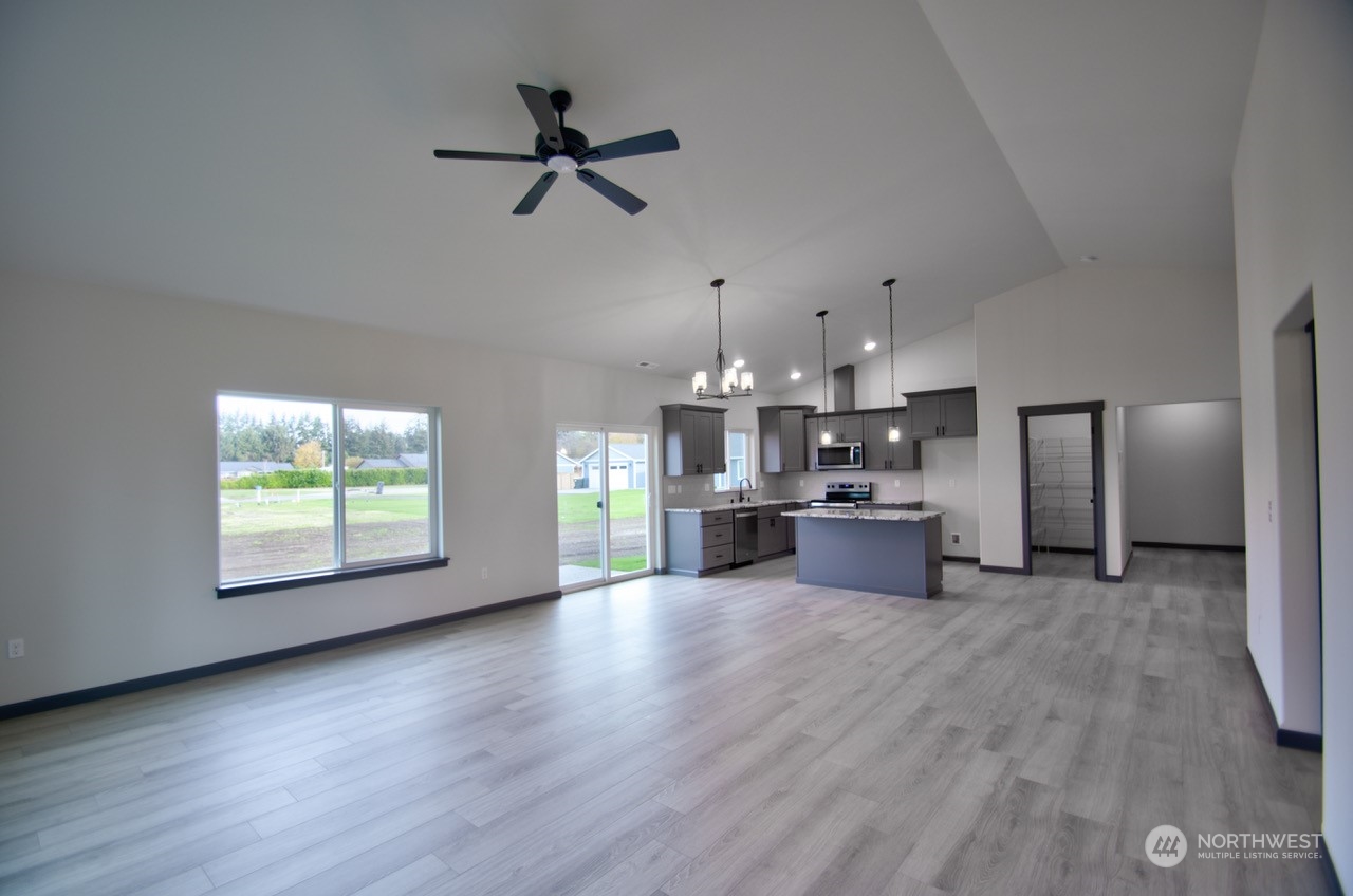 9232 179th Trail Southwest Rochester, WA 98579 - Photo 8 of 30