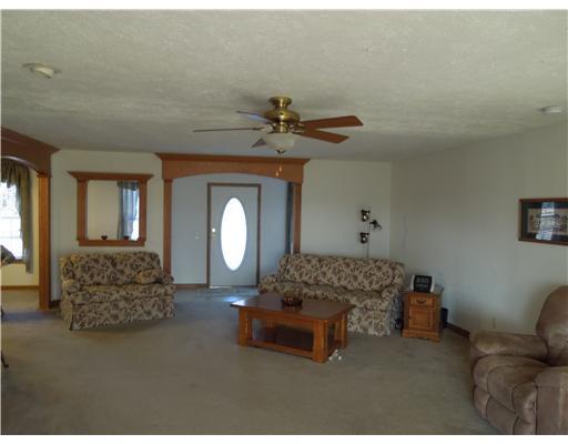 7111 North Rangeline Road Covington, OH 45318 - Photo 4 of 20
