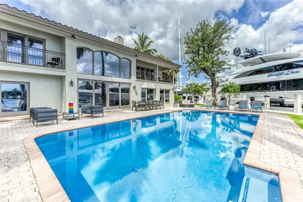 $32,995 | 616 1st Key Drive, Fort Lauderdale, FL 33304