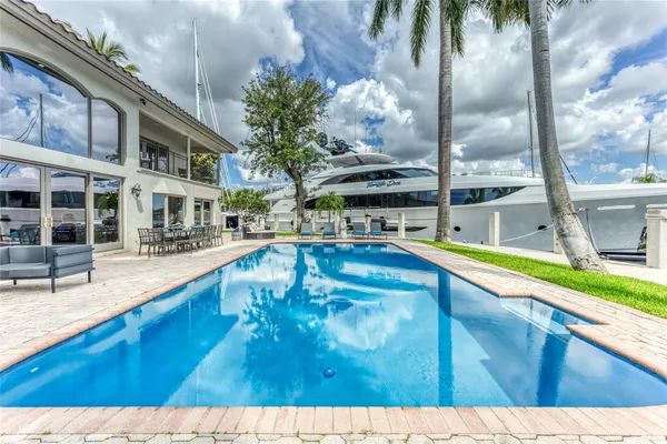 $32,995 | 616 1st Key Drive, Fort Lauderdale, FL 33304