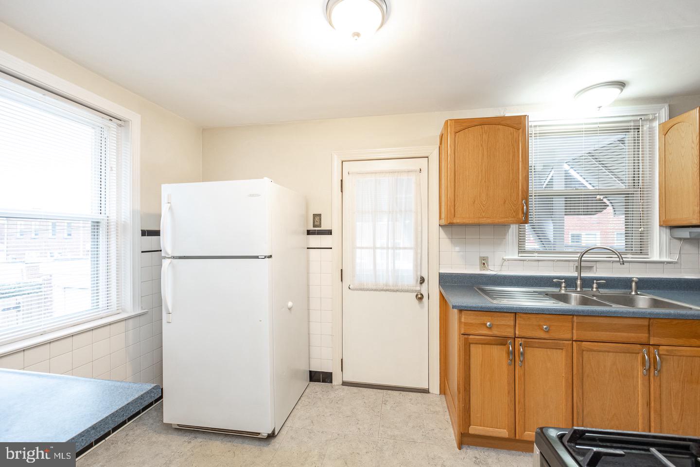 176 Marshall Road Lansdowne, PA 19050 - Photo 12 of 42 Gallery Image 12