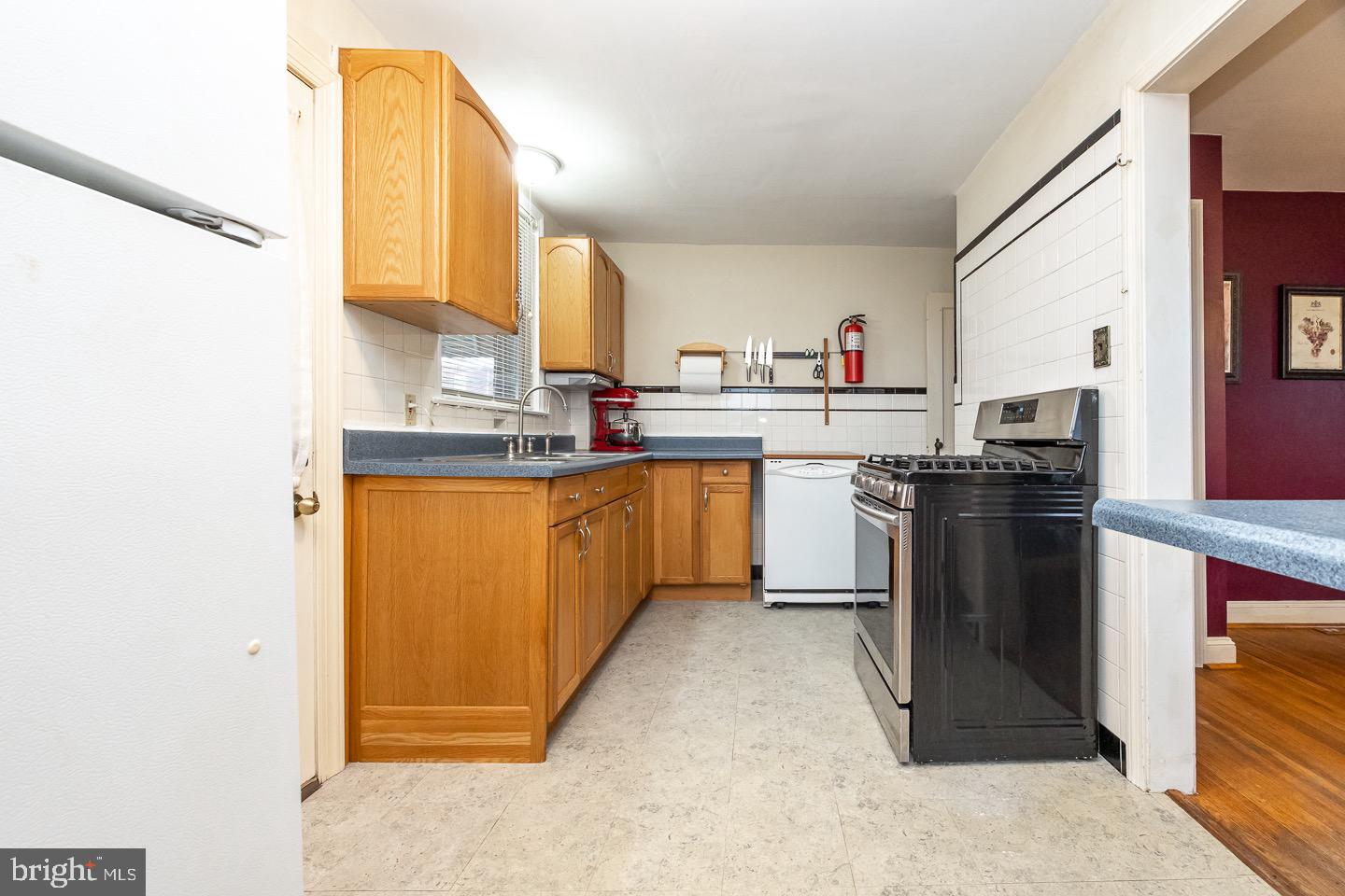 176 Marshall Road Lansdowne, PA 19050 - Photo 13 of 42 Gallery Image 13
