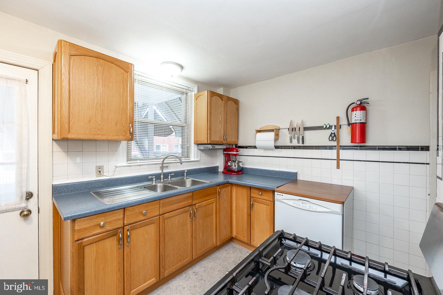 176 Marshall Road Lansdowne, PA 19050 - Photo 15 of 42 Gallery Image 15