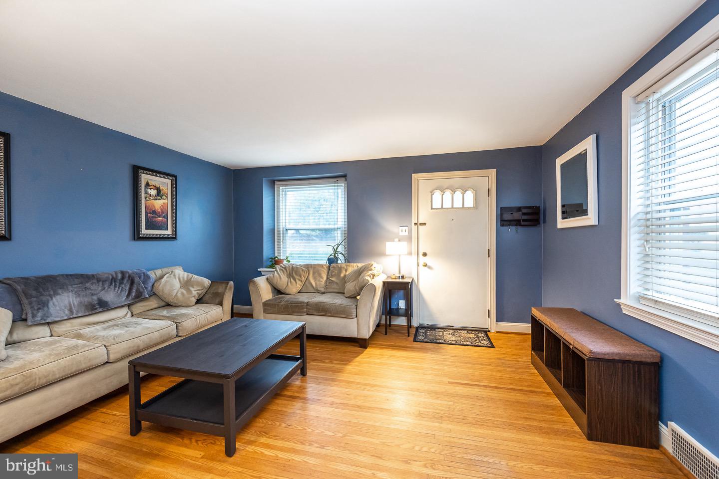 176 Marshall Road Lansdowne, PA 19050 - Photo 5 of 42 Gallery Image 5