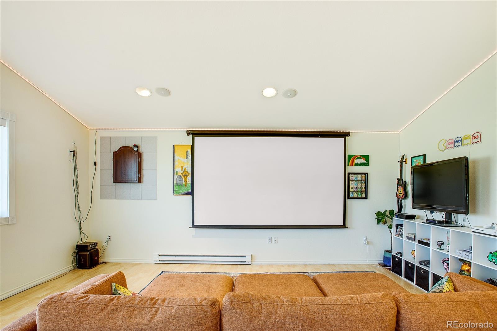 119 Bristlecone Lane Fairplay, CO 80440 - Photo 26 of 49 a living room with a flat screen tv