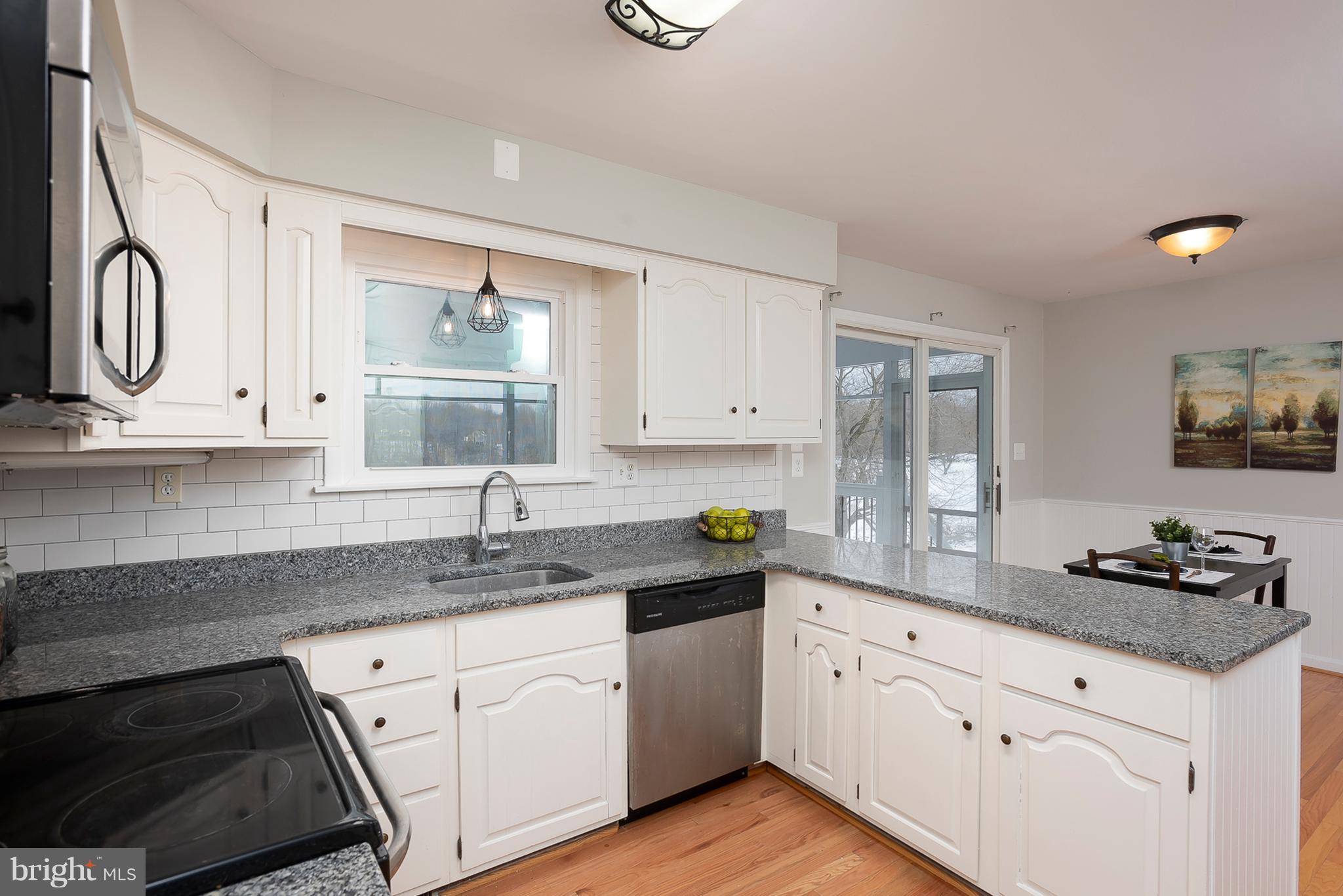 10 Mill Swamp Road Edgewater, MD 21037 - Photo 14 of 40 Kitchen