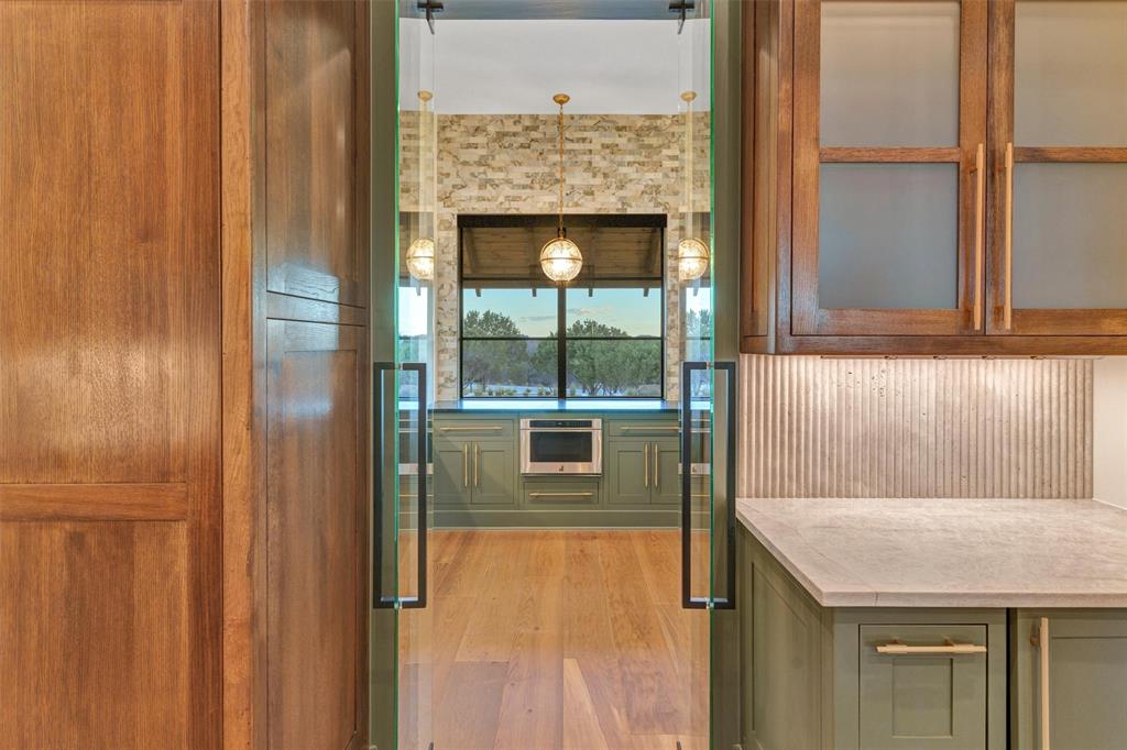 3117 Rio Grande Circle Cresson, TX 76035 - Photo 17 of 35