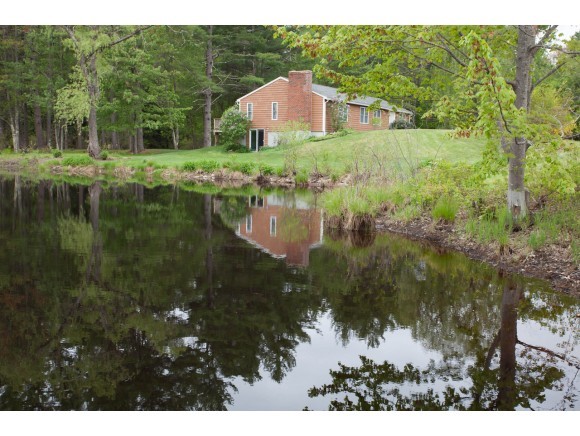 323 Grant Road Newmarket, NH 03857 - Photo 3 of 25