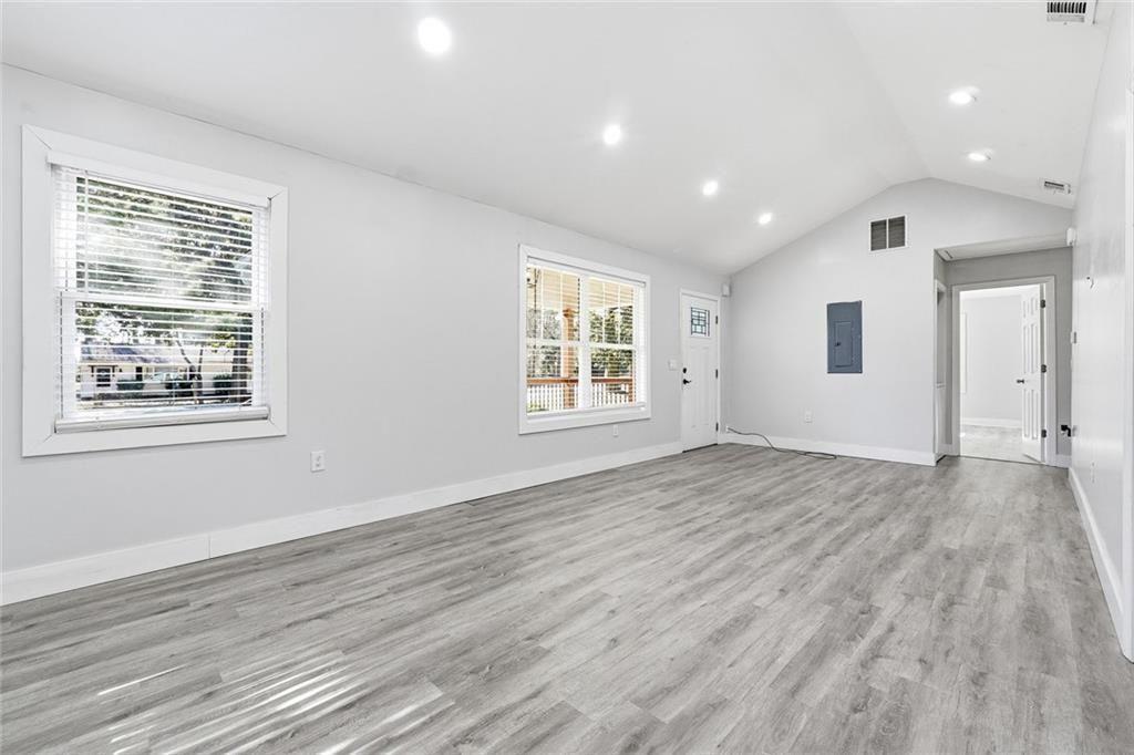 4154 B Brenda Drive Decatur, GA 30035 - Photo 7 of 25