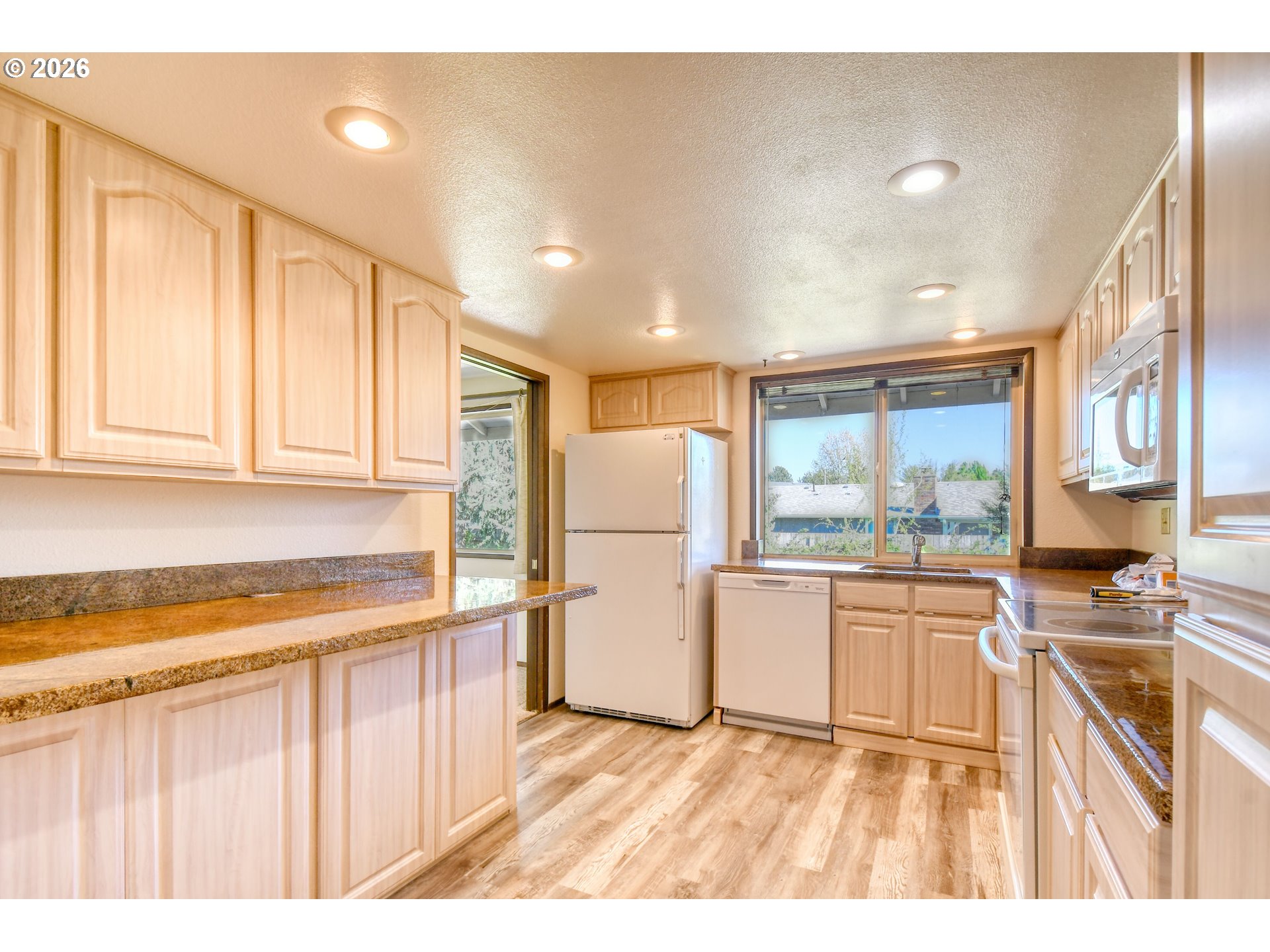 4523 Southwest Perkins Avenue Pendleton, OR 97801 - Photo 14 of 30