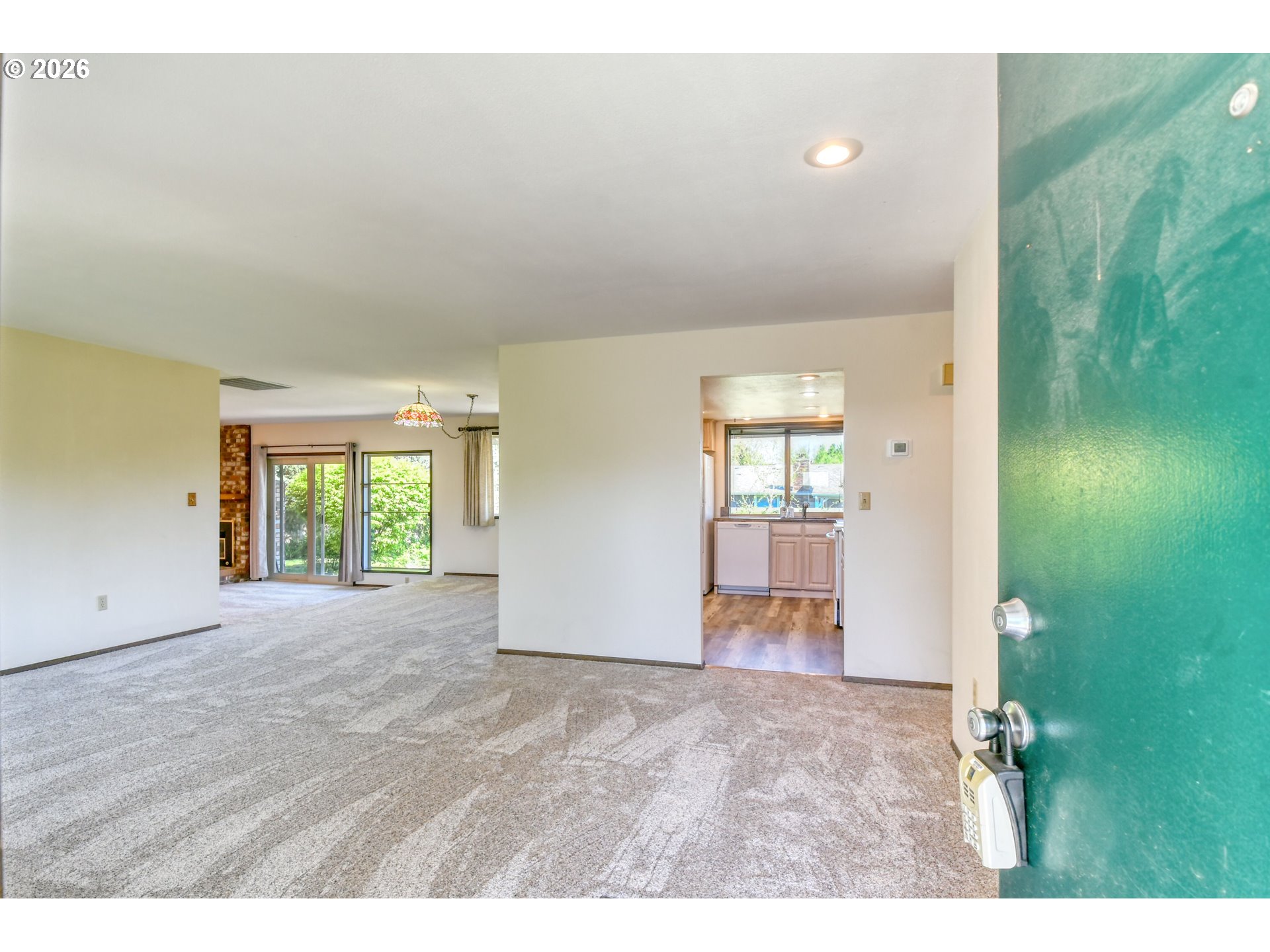 4523 Southwest Perkins Avenue Pendleton, OR 97801 - Photo 2 of 30