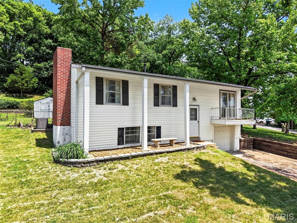 6 Frontier Trail Fenton, MO 63026 - Photo 1 of 55