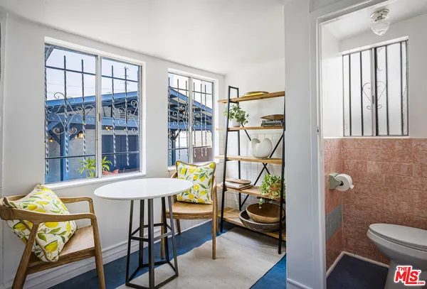 $675,000 | 430 East 30th Street, Los Angeles, CA 90011