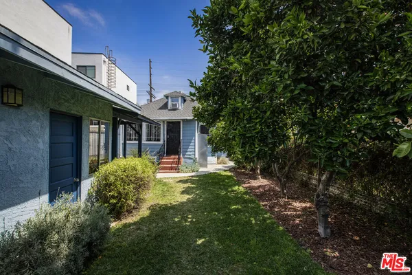 $675,000 | 430 East 30th Street, Los Angeles, CA 90011