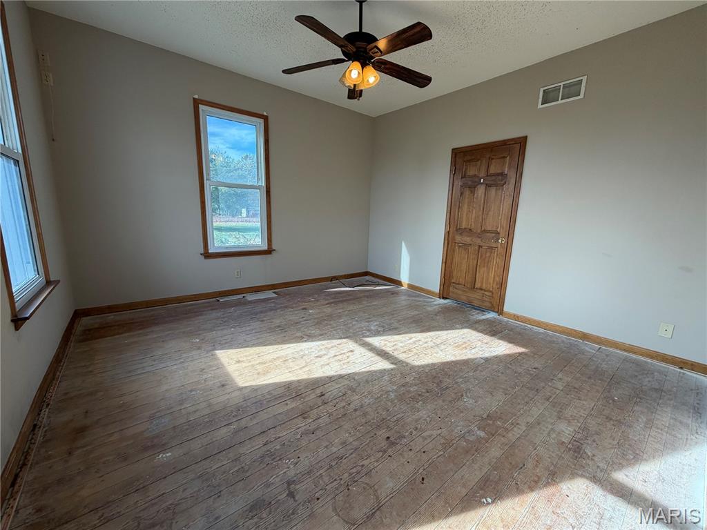 3963 Gvillo Lane Alton, IL 62002 - Photo 13 of 43 Gallery Image 13