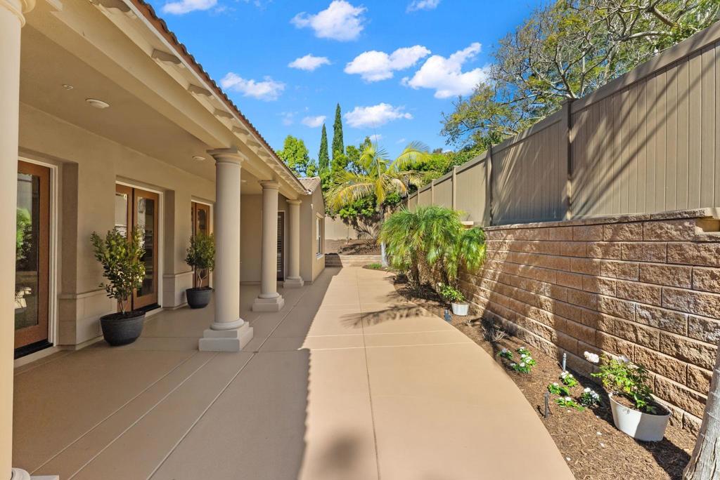 939 Bluejack Road Encinitas, CA 92024 - Photo 38 of 43