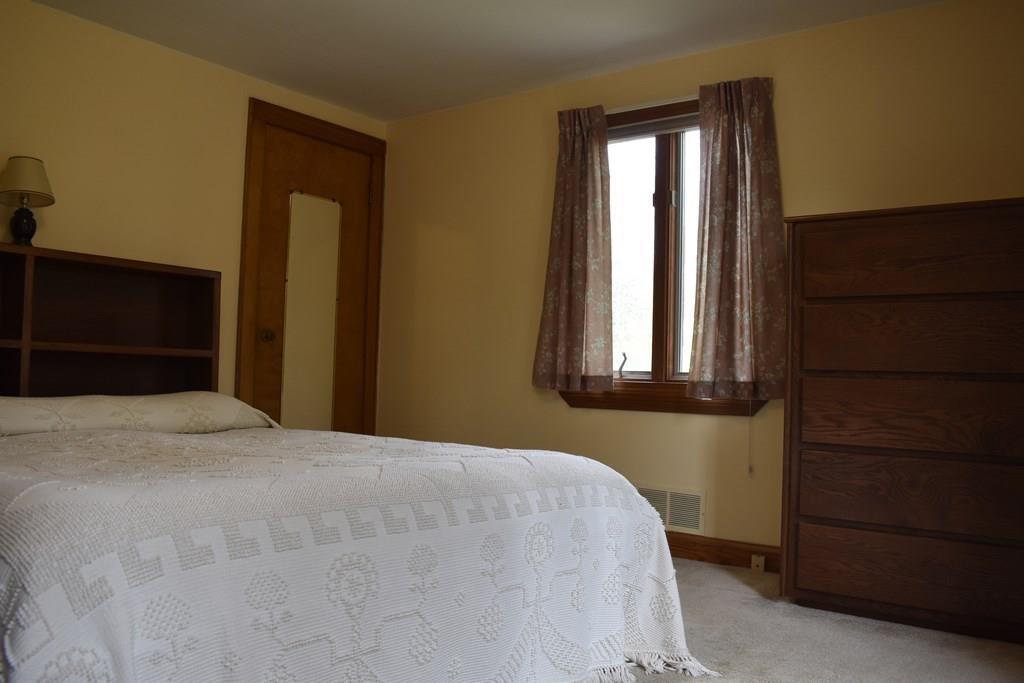 87 Pine Street Walpole, MA 02081 - Photo 22 of 37