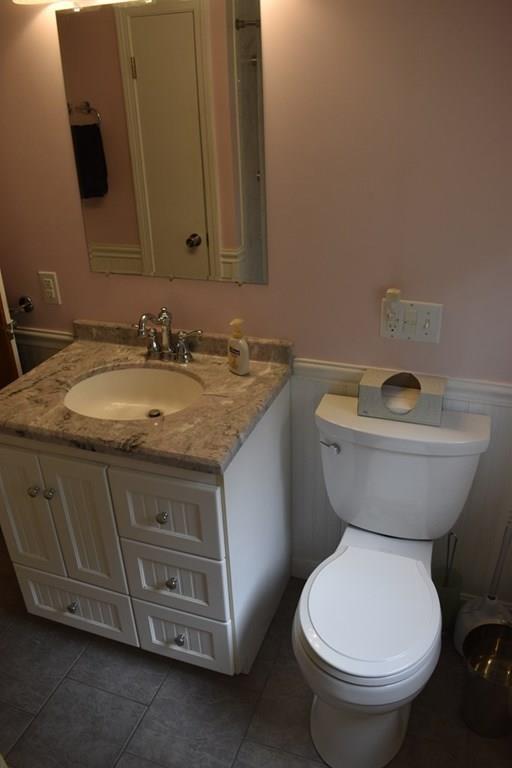 87 Pine Street Walpole, MA 02081 - Photo 26 of 37