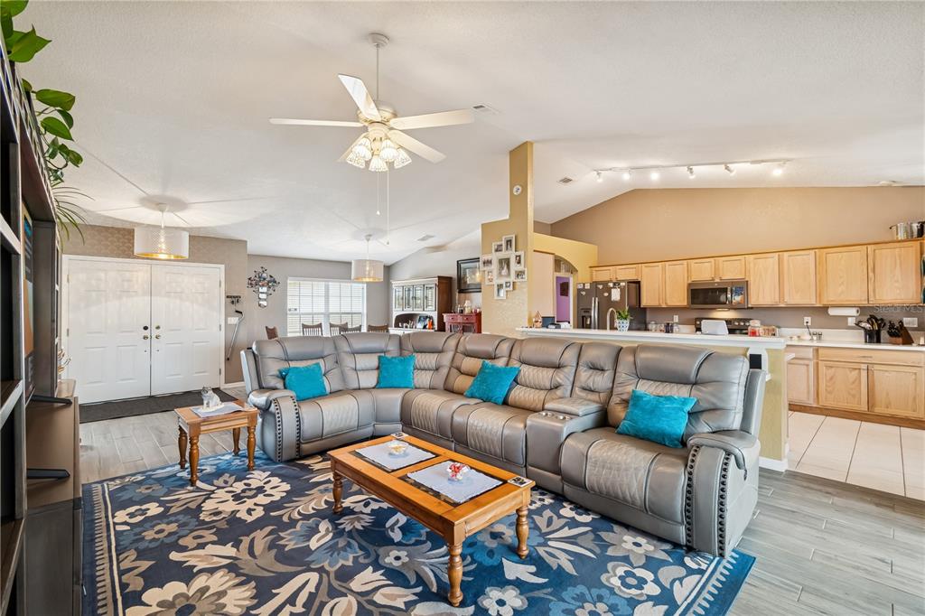 407 Montpelier Court Spring Hill, FL 34608 - Photo 13 of 83