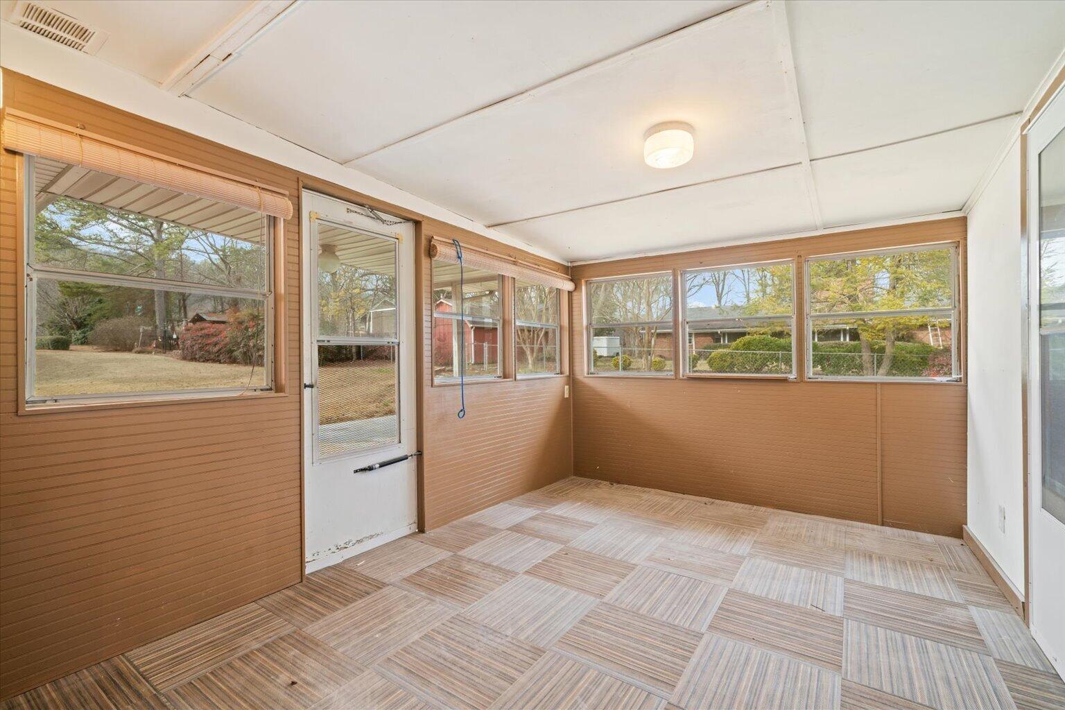 129 Lisa Lane Dalton, GA 30720 - Photo 39 of 42 51-DSC07948