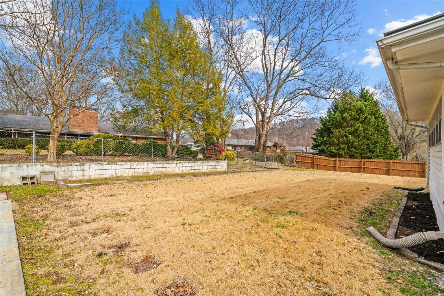 129 Lisa Lane Dalton, GA 30720 - Photo 41 of 42 54-DSC07627