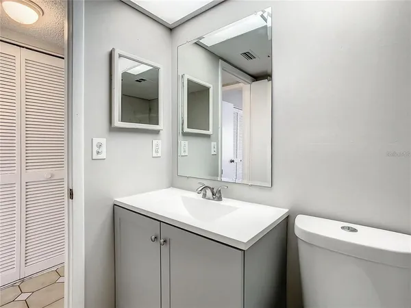 $2,600 | 2607 Cedar View Court, Clearwater, FL 33761