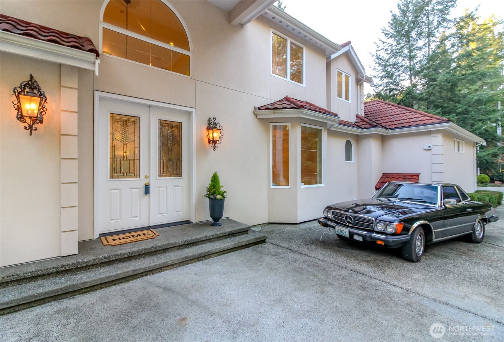 7033 Phillips Road Southwest Lakewood, WA 98499 - Photo 2 of 40 Gallery Image 2