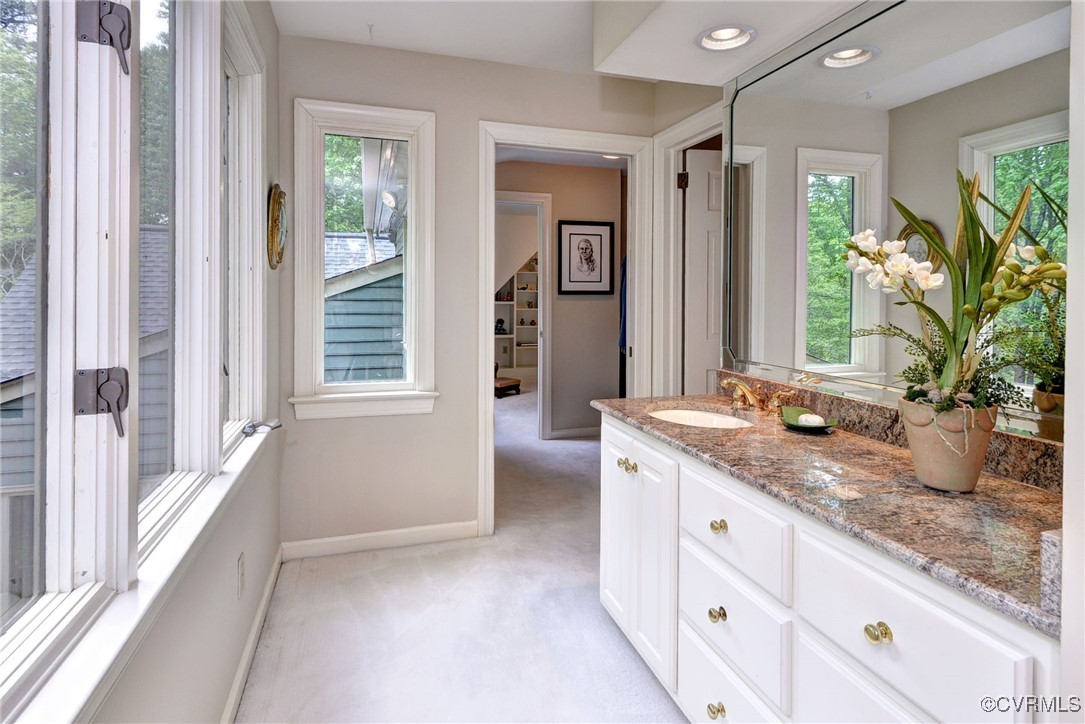 126 Crownpoint Road Williamsburg, VA 23185 - Photo 32 of 50 2nd floor primary bedroom