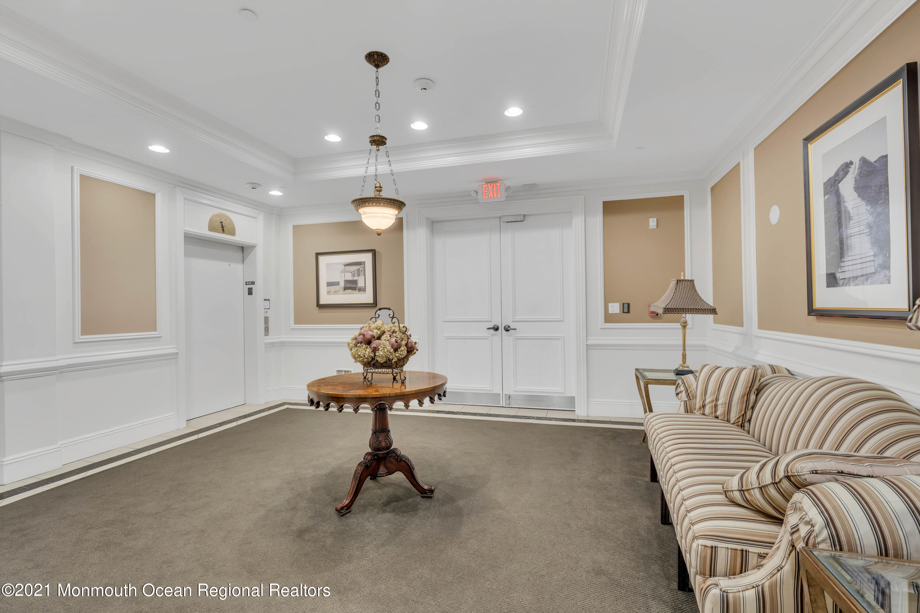 122 Oval Road Manasquan, NJ 08736 - Photo 4 of 59 007_dsc03094