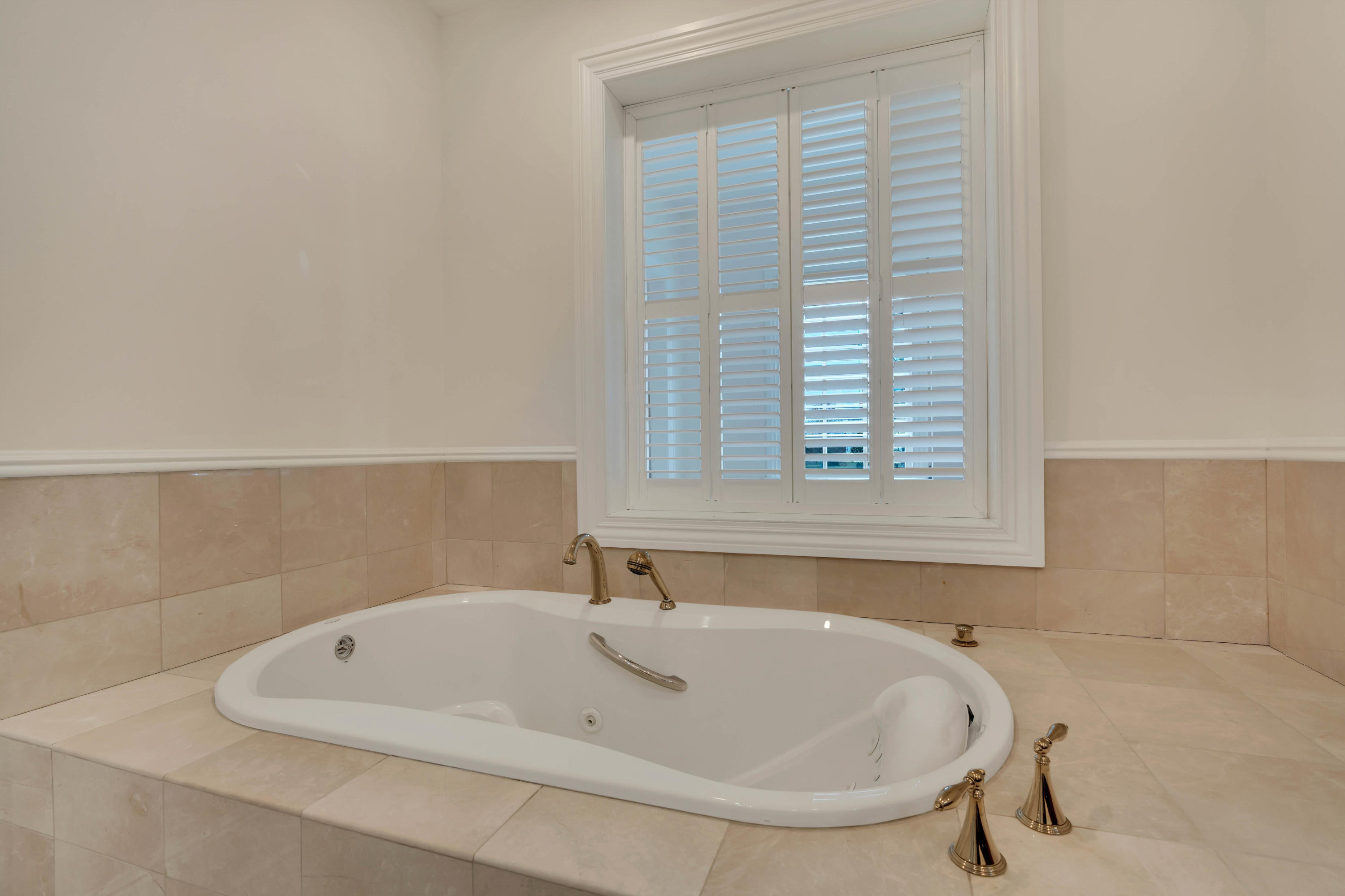 122 Oval Road Manasquan, NJ 08736 - Photo 46 of 59 061_dsc03259