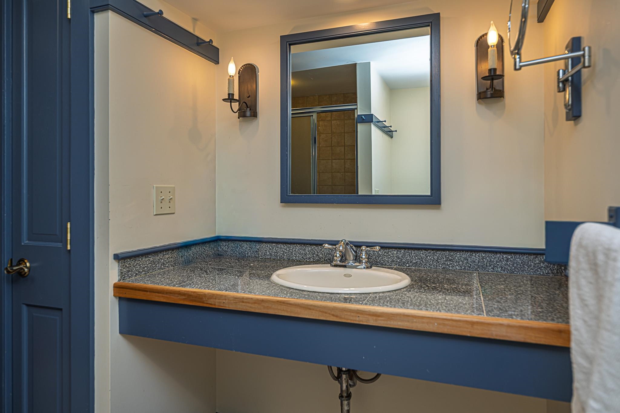 1502 King Hill Road New London, NH 03257 - Photo 46 of 59