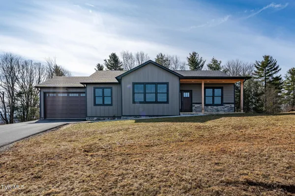 $439,500 | 297 Laurel Way, Mountain City, TN 37683