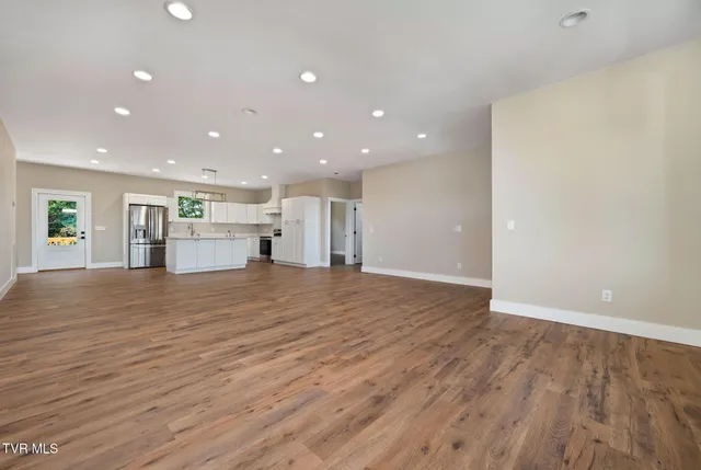 $449,900 | 297 Laurel Way, Mountain City, TN 37683