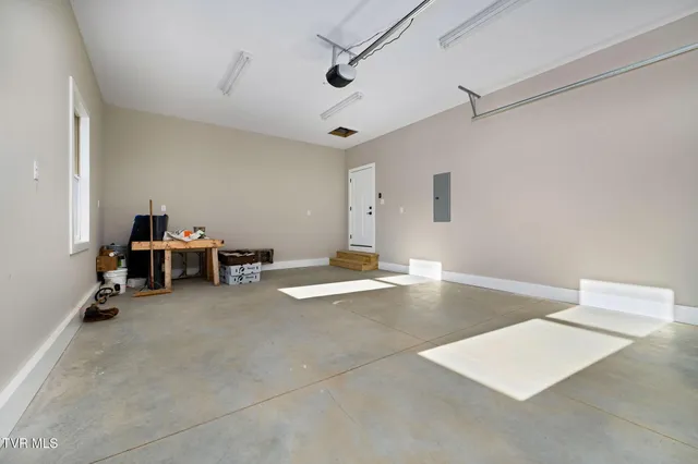 $449,900 | 297 Laurel Way, Mountain City, TN 37683