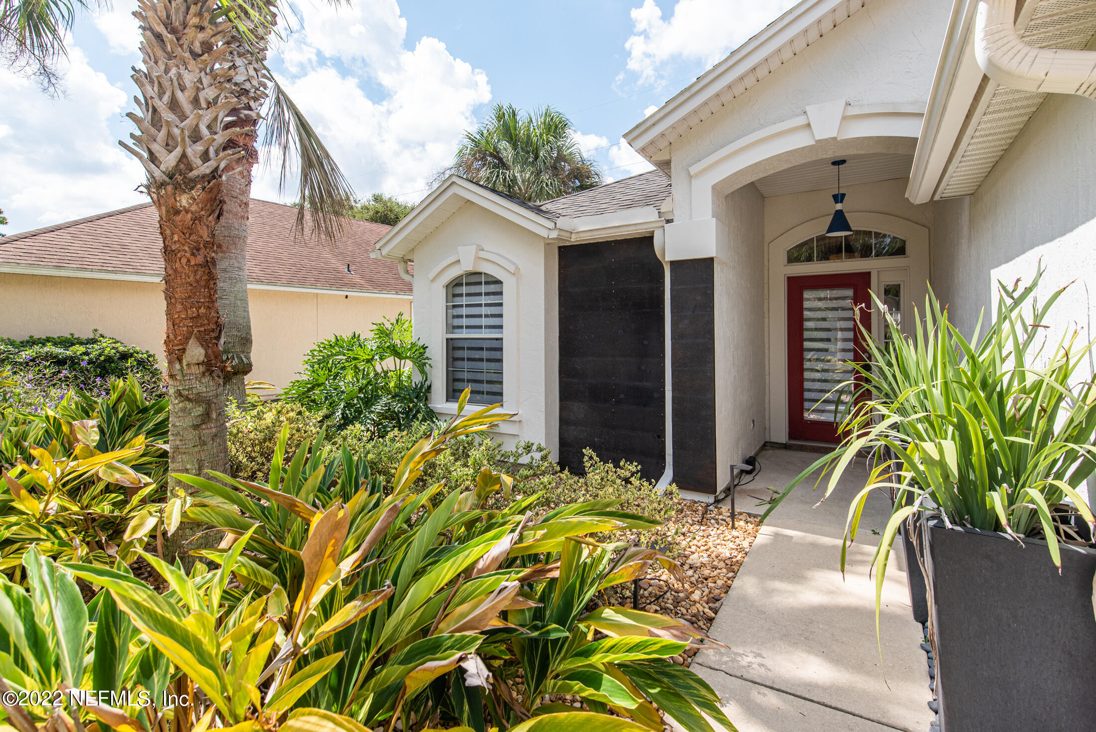 1741 Keswick Road St. Augustine, FL 32084 - Photo 3 of 42 a view of front door and yard