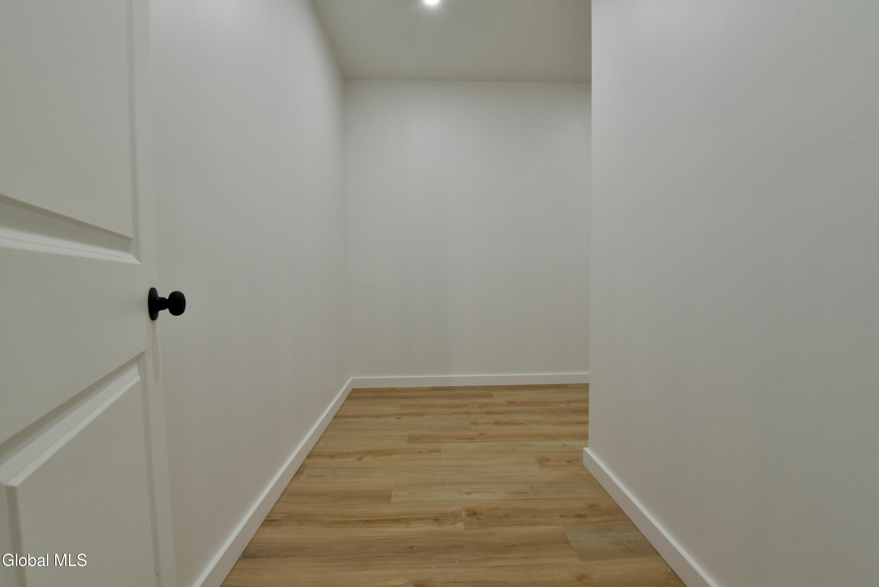 1011 Middleline Road Milton, NY 12020 - Photo 31 of 52 34