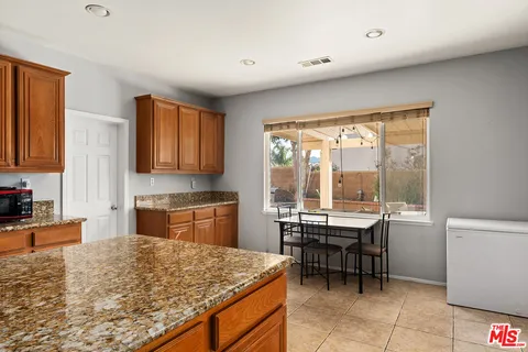 $1,179,000 | 25014 Oliver Way, Stevenson Ranch, CA 91381